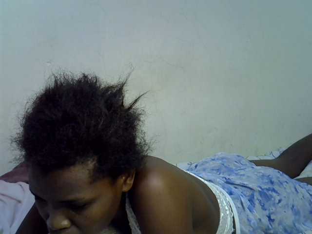 Cute-aliyah live cam on BongaCams