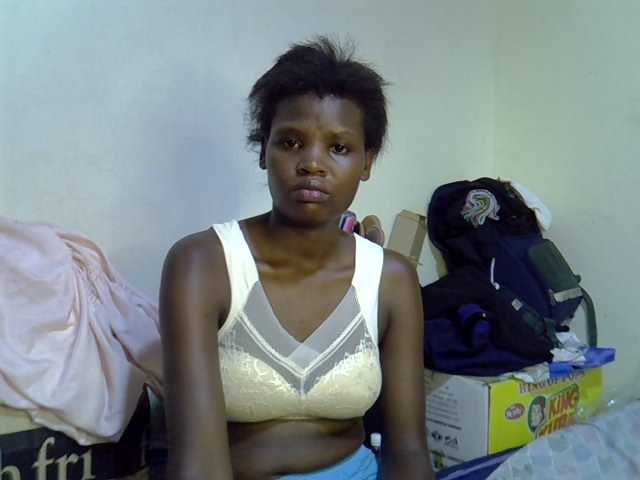 Cute-aliyah live cam on BongaCams