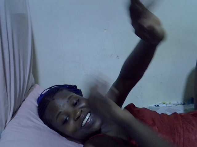 Cute-aliyah live cam on BongaCams