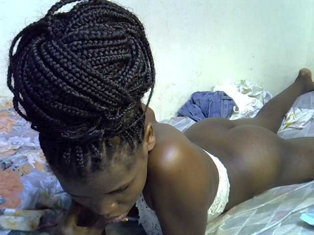 Cute-aliyah live cam on BongaCams
