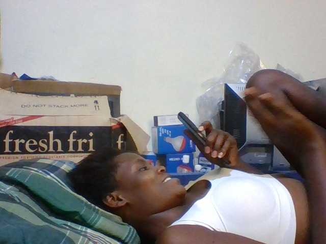 Cute-aliyah live cam on BongaCams