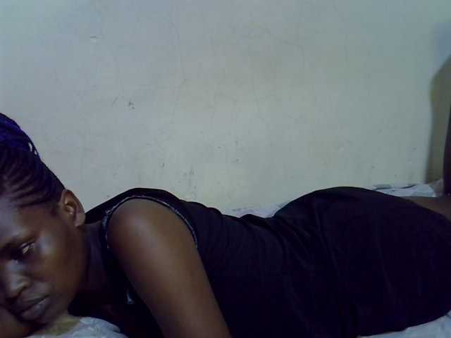 Cute-aliyah live cam on BongaCams