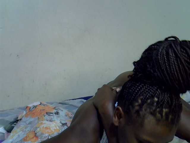 Cute-aliyah live cam on BongaCams