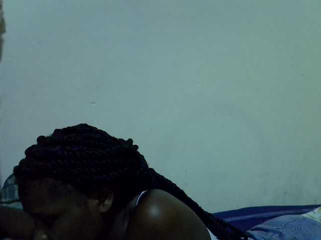 Cute-aliyah live cam on BongaCams