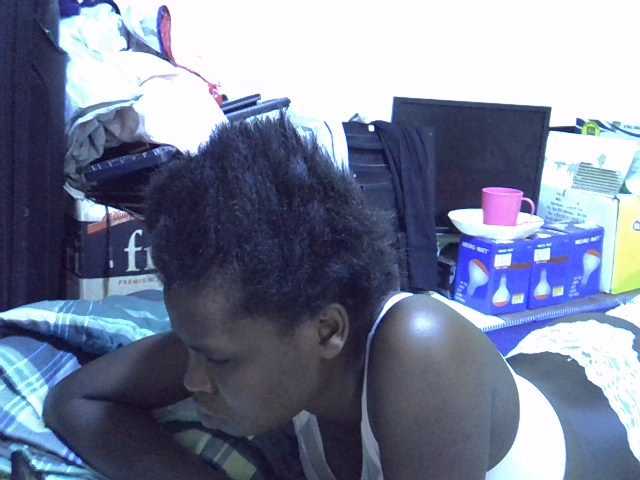 Cute-aliyah live cam on BongaCams