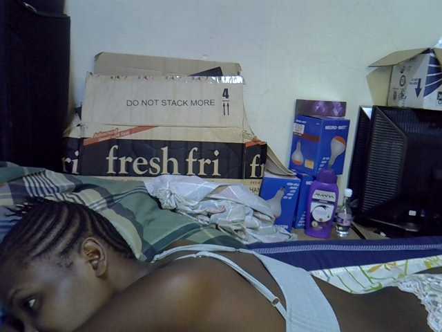 Cute-aliyah live cam on BongaCams