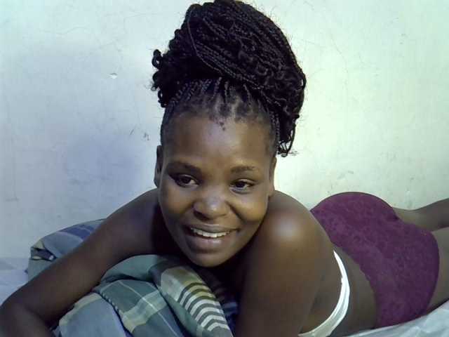 Cute-aliyah live cam on BongaCams