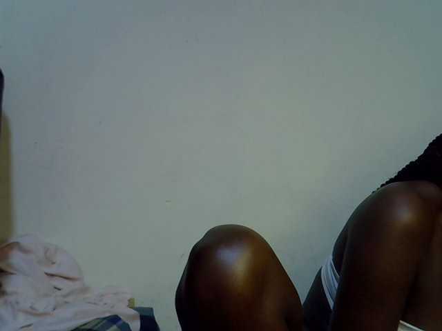 Cute-aliyah live cam on BongaCams