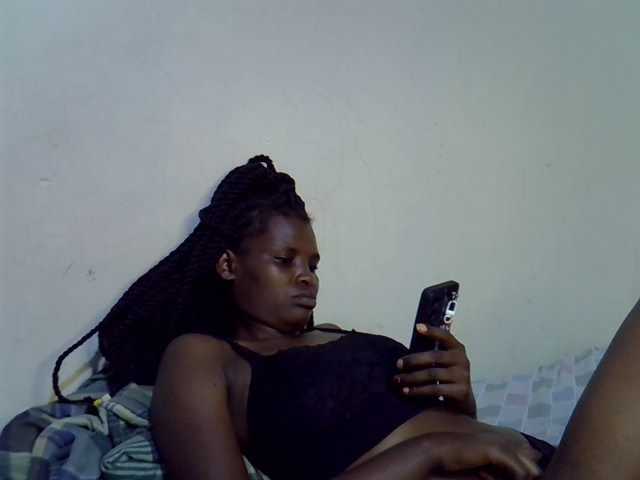 Cute-aliyah live cam on BongaCams