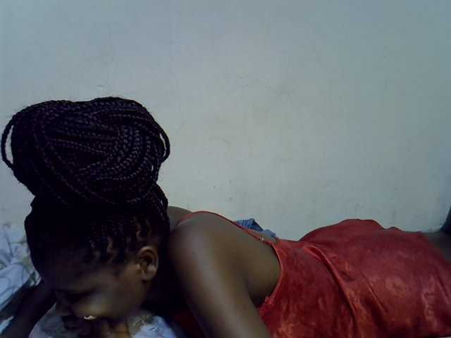 Cute-aliyah live cam on BongaCams