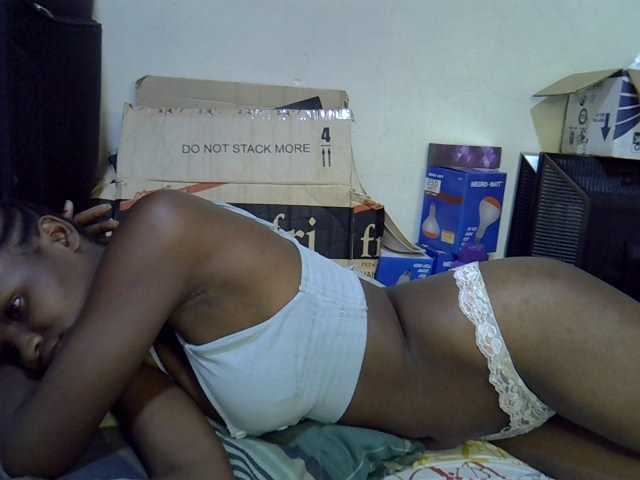Cute-aliyah live cam on BongaCams