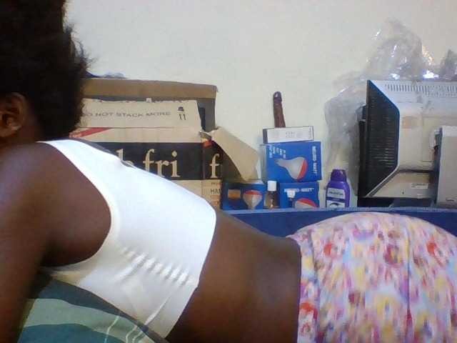 Cute-aliyah live cam on BongaCams