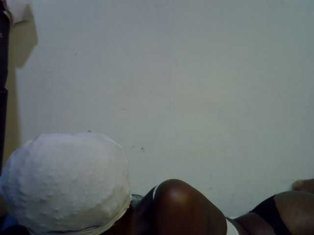 Cute-aliyah live cam on BongaCams