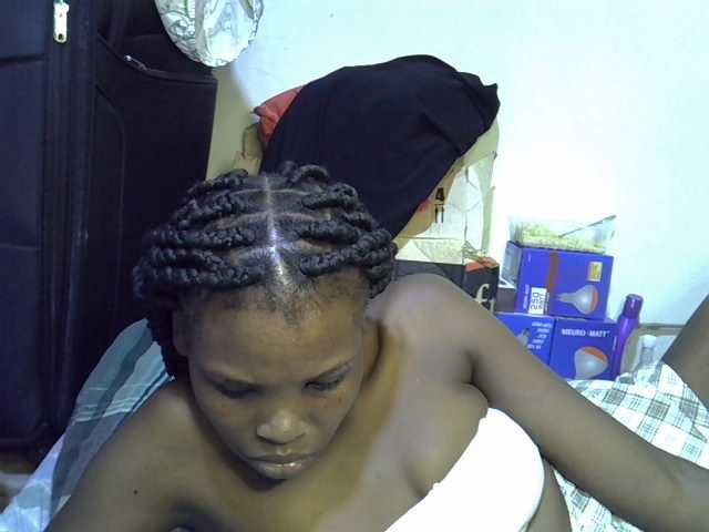 Cute-aliyah live cam on BongaCams