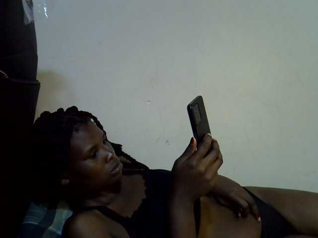 Cute-aliyah live cam on BongaCams