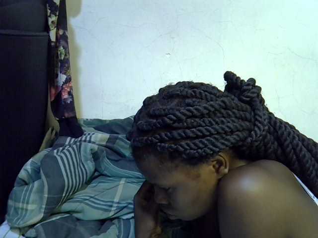 Cute-aliyah live cam on BongaCams