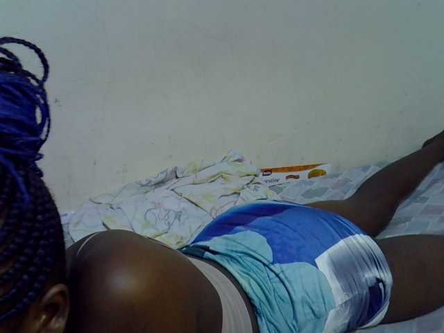 Cute-aliyah live cam on BongaCams