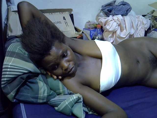Cute-aliyah live cam on BongaCams
