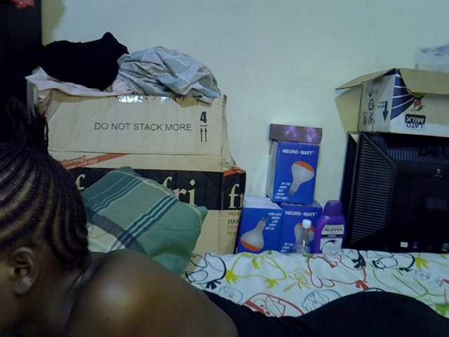 Cute-aliyah live cam on BongaCams