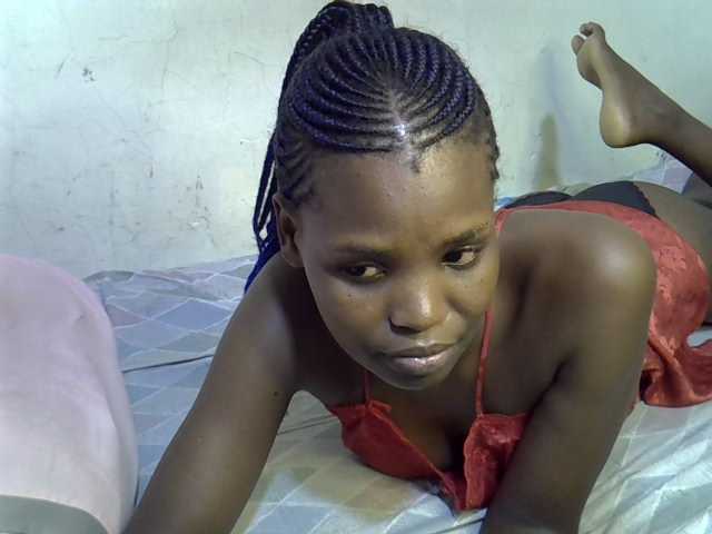 Cute-aliyah live cam on BongaCams