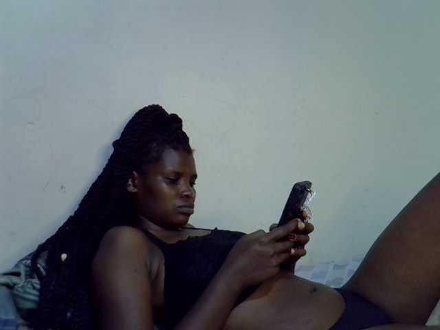 Cute-aliyah live cam on BongaCams