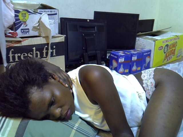 Cute-aliyah live cam on BongaCams