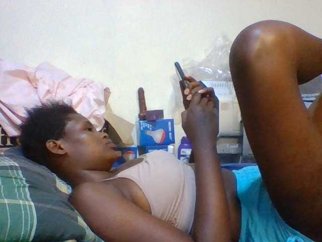 Cute-aliyah live cam on BongaCams