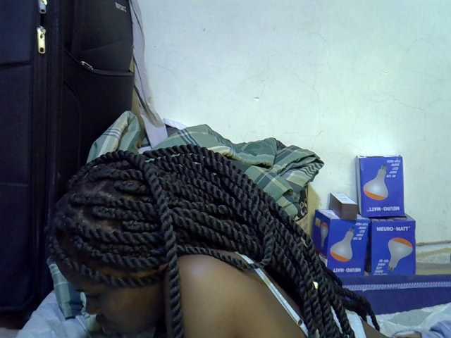 Cute-aliyah live cam on BongaCams