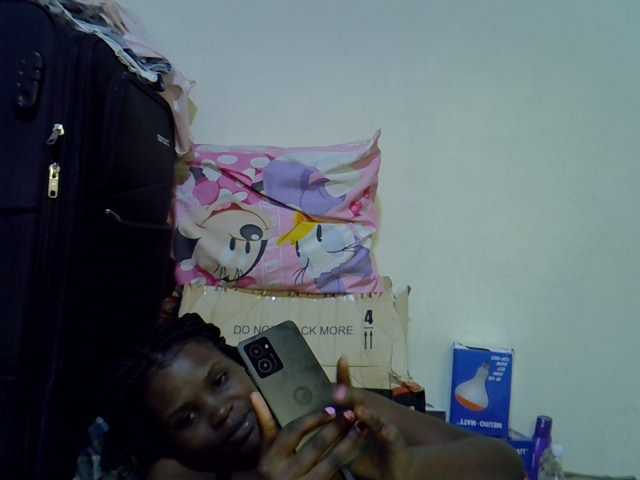 Cute-aliyah live cam on BongaCams
