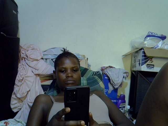 Cute-aliyah live cam on BongaCams