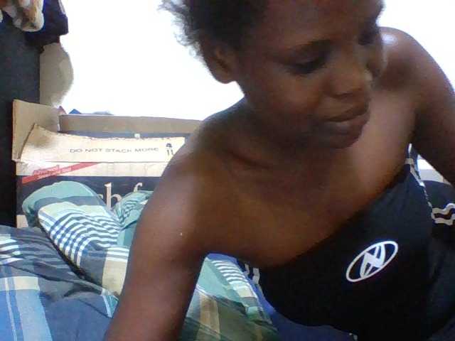 Cute-aliyah live cam on BongaCams
