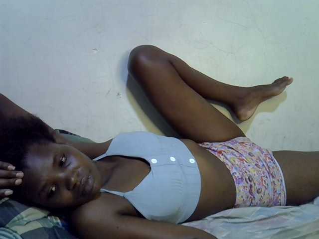 Cute-aliyah live cam on BongaCams