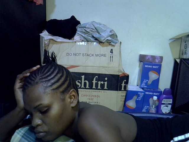 Cute-aliyah live cam on BongaCams