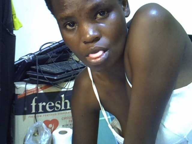 Cute-aliyah webcam
