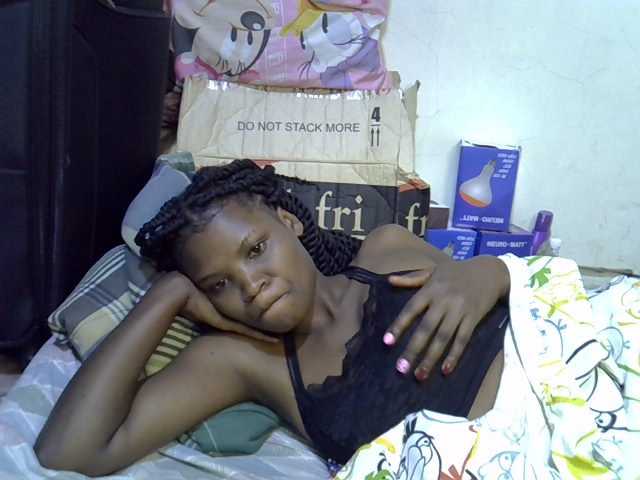 Cute-aliyah live cam on BongaCams