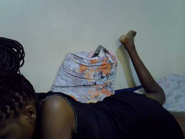 Cute-aliyah live cam on BongaCams