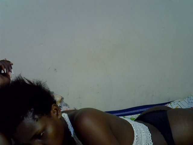 Cute-aliyah live cam on BongaCams