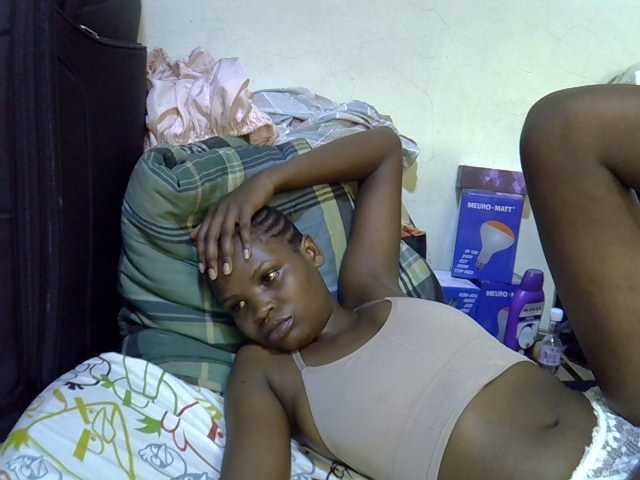 Cute-aliyah live cam on BongaCams