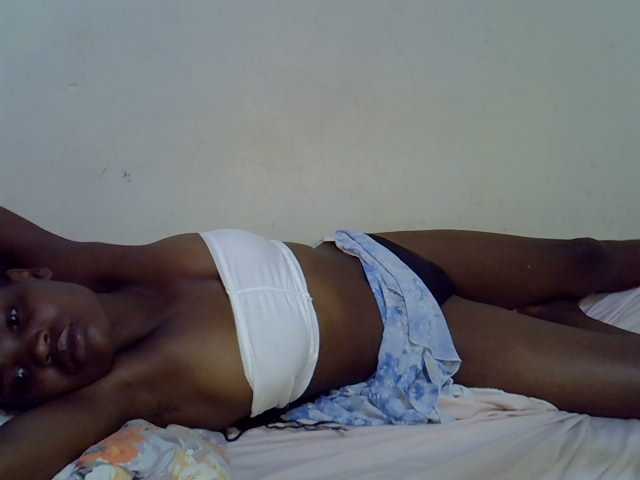 Cute-aliyah live cam on BongaCams