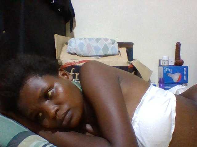 Cute-aliyah live cam on BongaCams