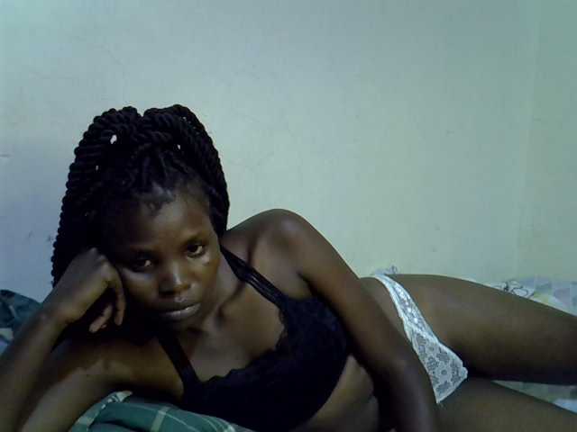 Cute-aliyah live cam on BongaCams