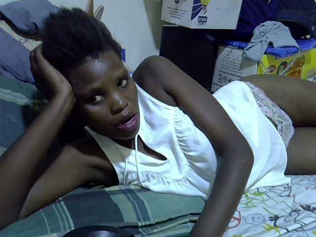 Cute-aliyah live cam on BongaCams