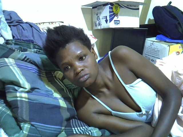 Cute-aliyah live cam on BongaCams
