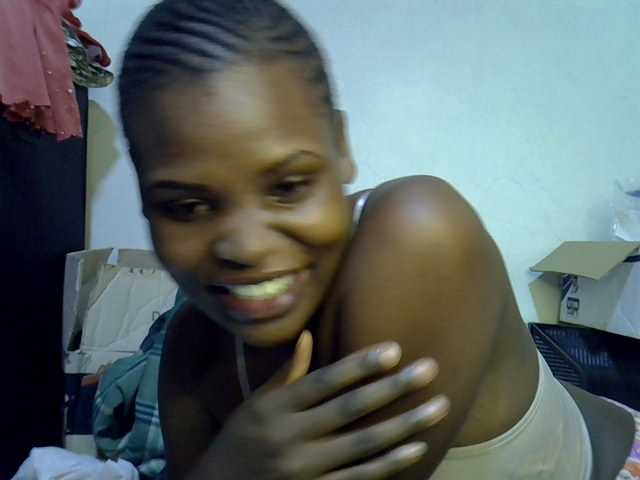 Cute-aliyah live cam on BongaCams