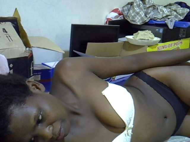 Cute-aliyah live cam on BongaCams