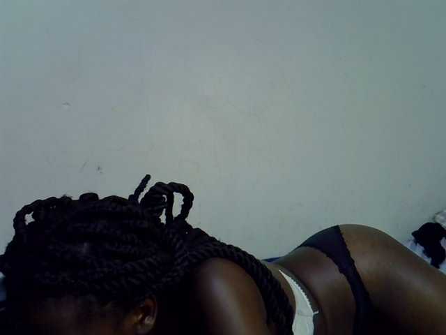 Cute-aliyah live cam on BongaCams