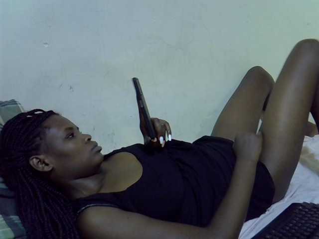 Cute-aliyah live cam on BongaCams