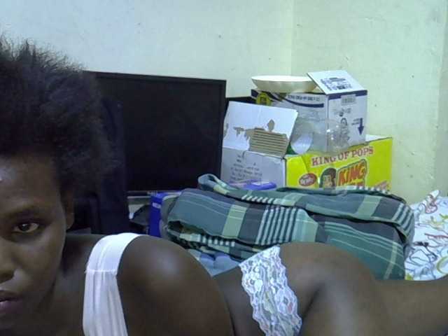 Cute-aliyah live cam on BongaCams