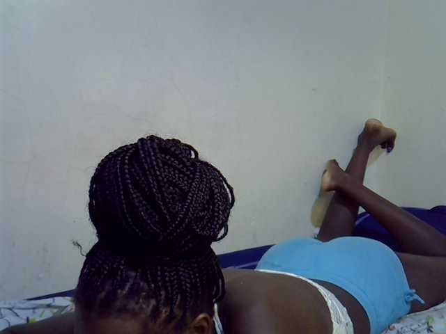 Cute-aliyah live cam on BongaCams