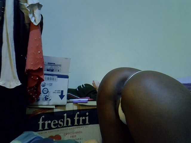 Cute-aliyah live cam on BongaCams
